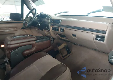 1996 Ford F250 from USA, damaged, VIN 1FTHX25F3TEA19298